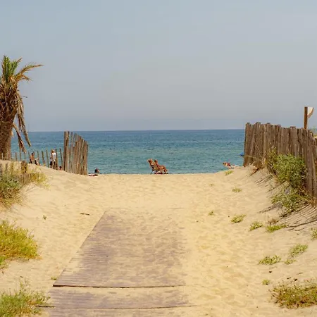 아파트 Agreable Les Pieds Dans L'eau 르발카레스